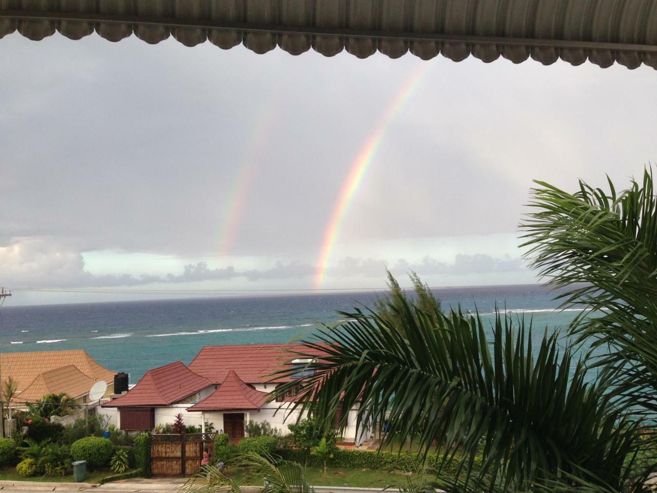 Goldenview Guesthouse Ocho Rios Eksteriør billede